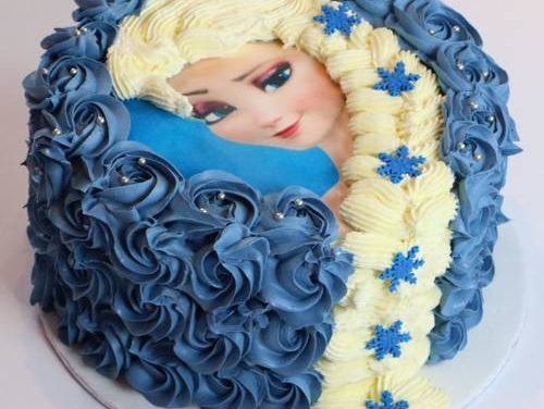 ★ DIY : Réaliser un Gâteau Elsa la Reine des Neiges et sa jolie tresse – Décoration à la poche à douille ★