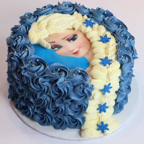 Gâteau Elsa la Reine des Neiges - Décoration à la poche à douille | Ma Folie Des Fêtes