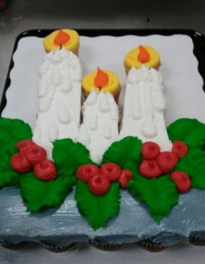 Gâteau cupcakes Noël Bougies - Ma Folie Des Fêtes