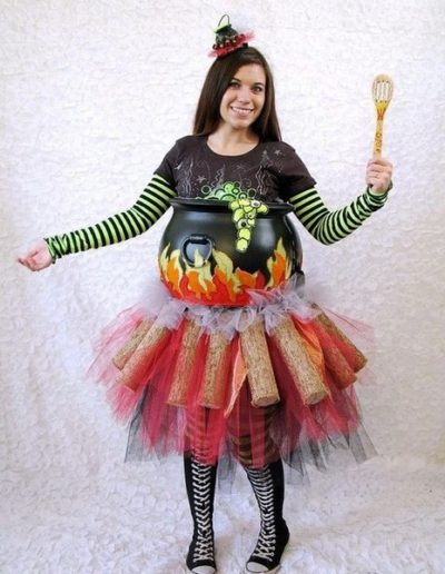 Idee Deguisement Halloween pour Femme enceinte Sorciere 2 - Ma Folie Des Fetes